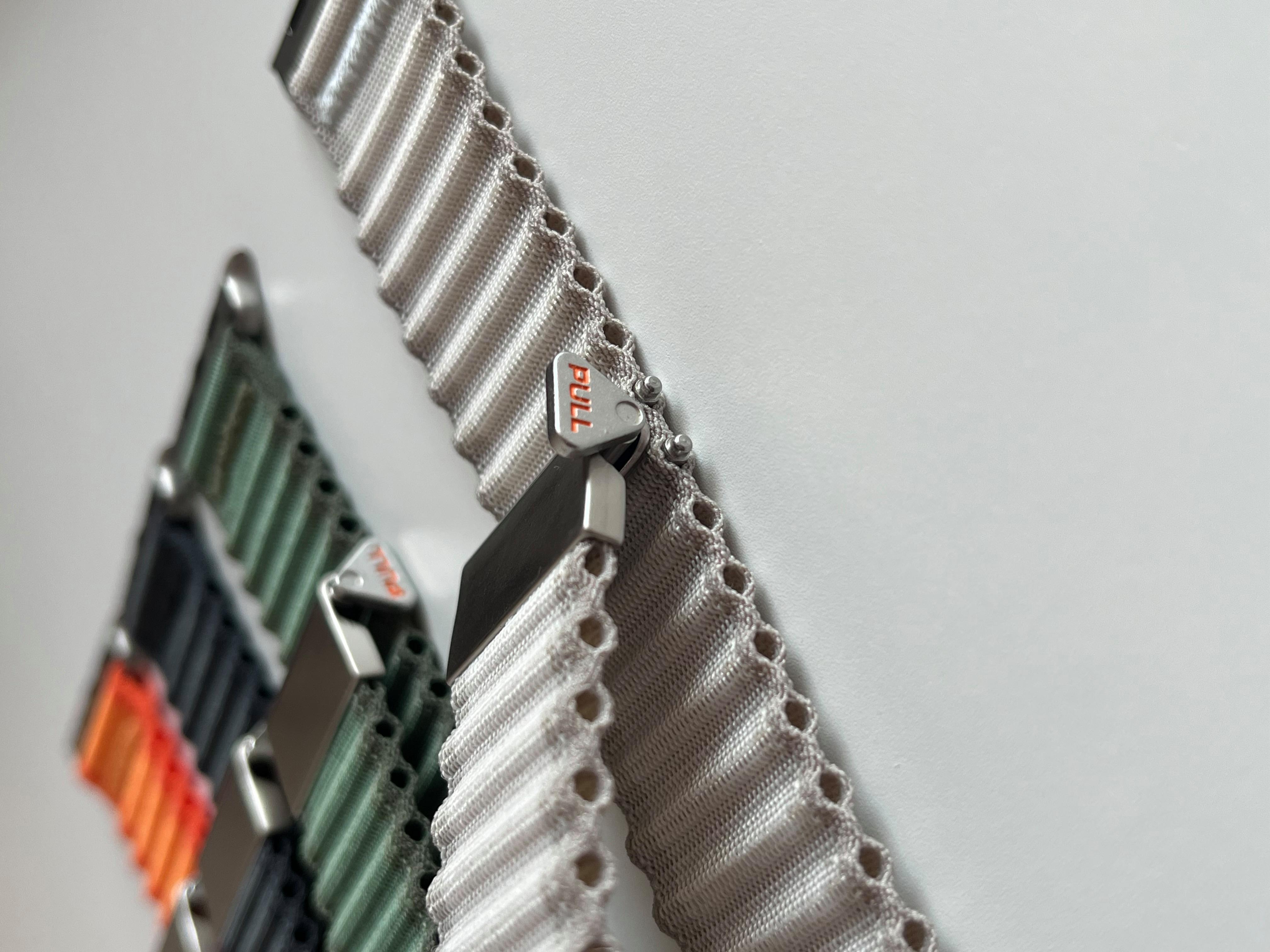 苹果海洋版金属表带(苹果海洋版金属表带怎么拆)-第4张图片-有道翻译官网